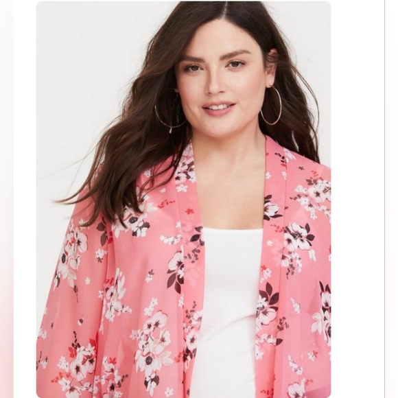 Torrid chiffon floral kimono size 3/4 pink cherry blossom print - Picture 3 of 14